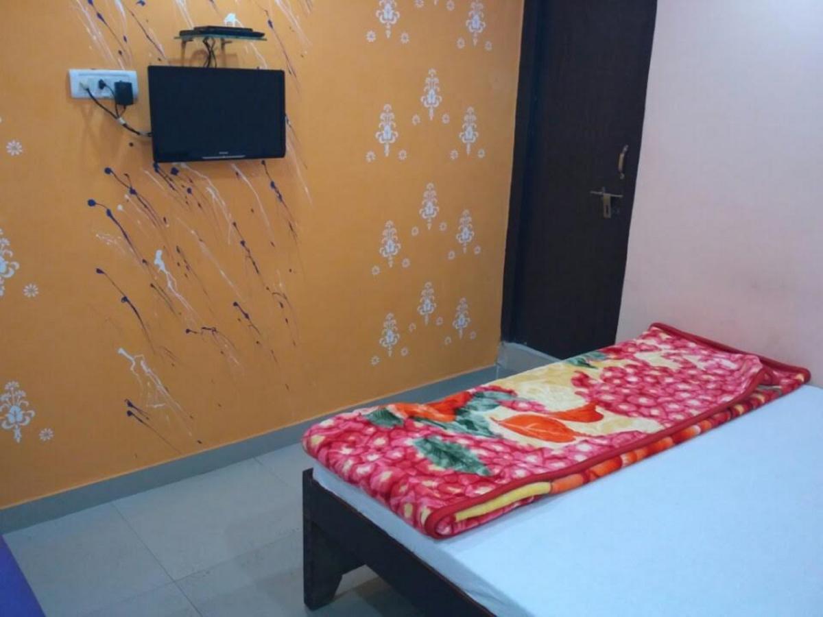 Hotel Atithi Galaxy Kanpur Exterior foto